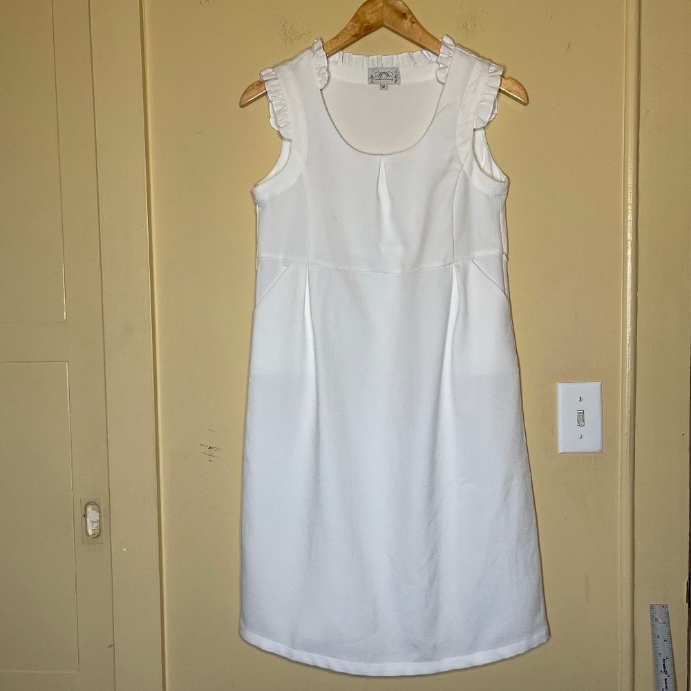 Maternity Elegant White Sleeveless Dress